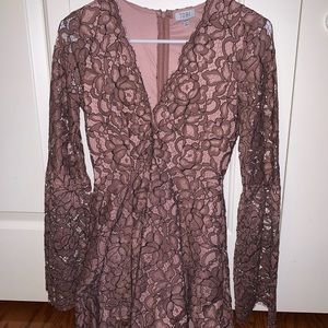 Tobi Mauve long bell sleeve lace dress